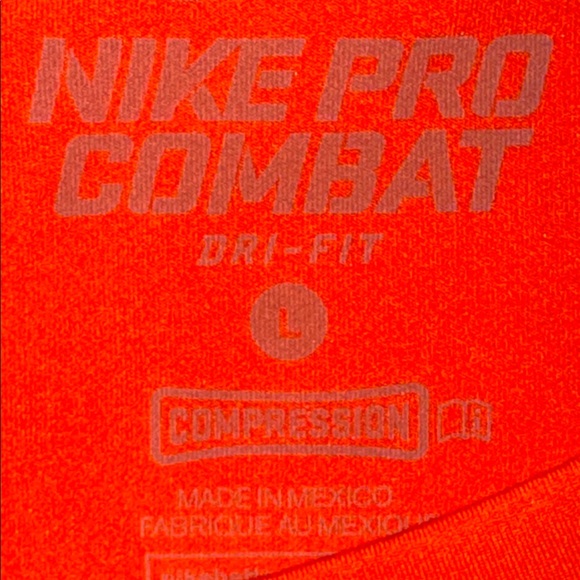 Nike Pro‎ Combat Core Compression Shirt - Picture 9 of 9